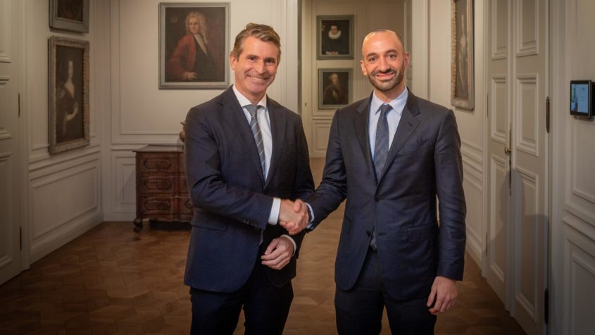 Europaminister Eric Beißwenger (links) und der französische beigeordnete Minister für Europa, Benjamin Haddad (rechts).