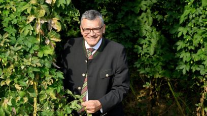 Staatsminister Dr. Florian Herrmann: 