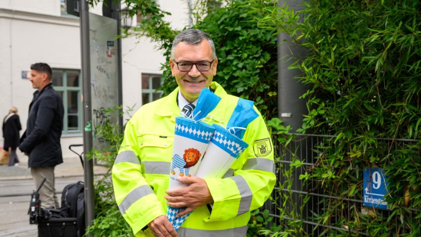 250916_Schulstart+in+Bayern_FR_7 Staatskanzleiminister Dr. Florian Herrmann: