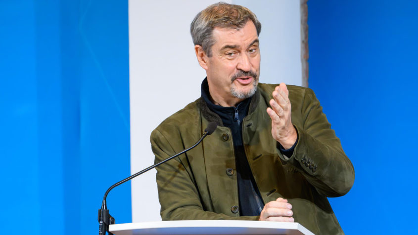 Über die wesentlichen Ergebnisse der Kabinettssitzung informier ...