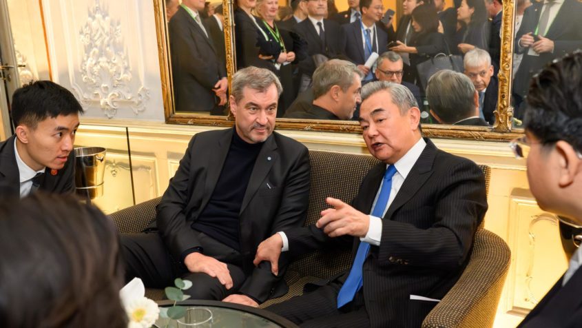 Ministerpräsident Dr. Markus Söder trifft den Außenminister ...