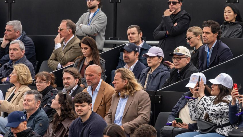 "Spitzentennis passt zu Bayern! Beim MTTC Iphitos M&uuml;nchen war wieder Weltklassesport vom Feinsten zu sehen. Wir werden die BMW Open weiter tatkr&auml;ftig unterst&uuml;tzen. Tennis soll eine verl&auml;ssliche Heimat in Bayern haben." - Staatsminister Dr. Florian Herrmann.