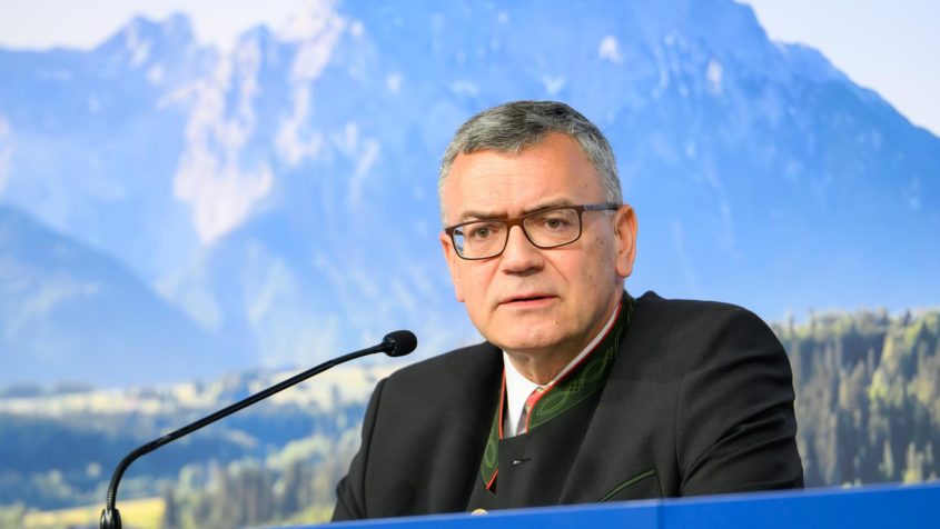 Staatskanzleiminister Dr. Florian Herrmann