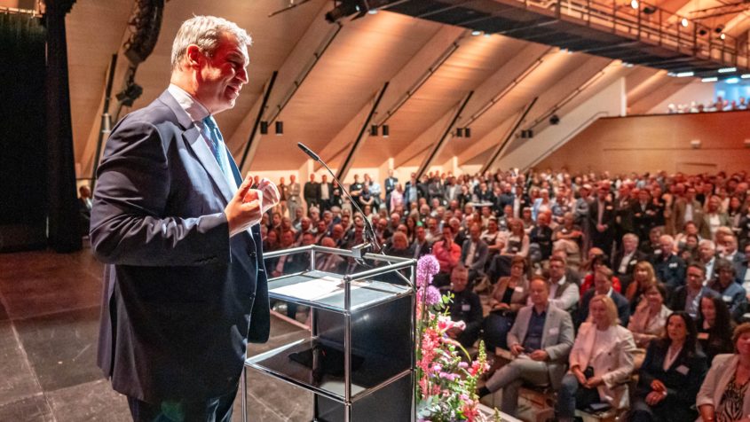 Ministerpräsident Dr. Markus Söder beim Wirtschaftsempfang des Landkreises Ebersberg: 