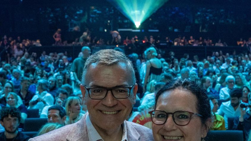 Medienminister Dr. Florian Herrmann (links) und Renate Thalhammer-Herrmann (rechts).