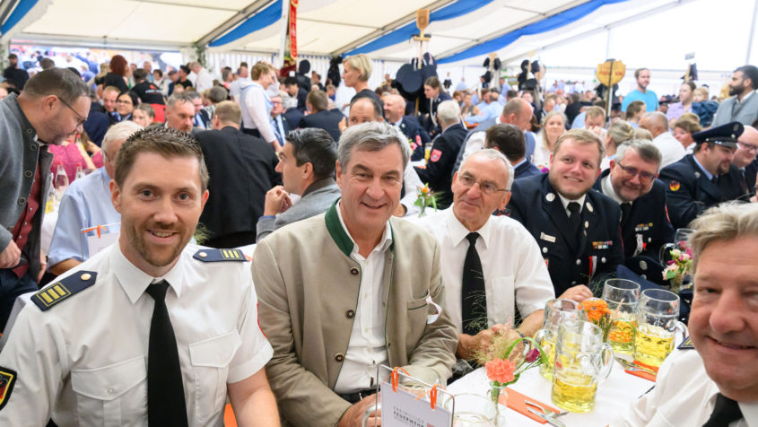 Ministerpr&auml;sident Dr. Markus S&ouml;der zu Gast beim 150-j&auml;hrigen Jubil&auml;um der Freiwilligen Feuerwehr Neukirchen vorm Wald.