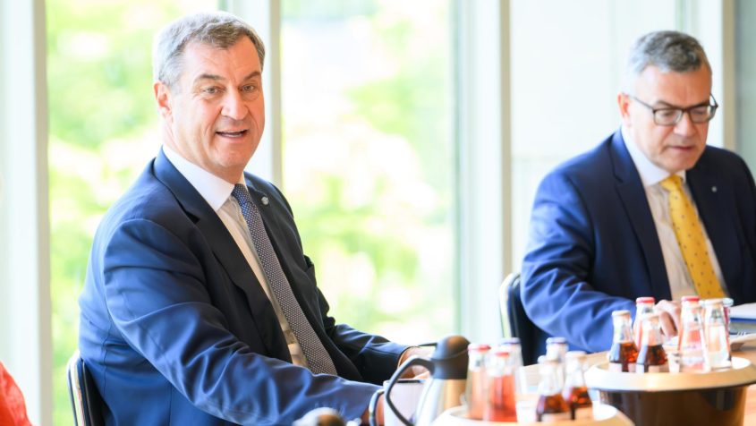 Ministerpräsident Dr. Markus Söder leitet die Sitzung des Ministerrats.