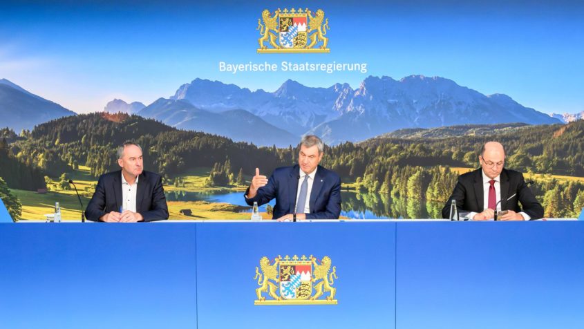 Pressekonferenz mit Wirtschaftsminister Hubert Aiwanger, Ministerpräsident ...