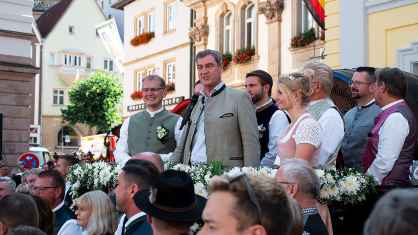 Kulmbachs Oberbürgermeister Dr. Ralf Hartnack und Ministerpräsident ...